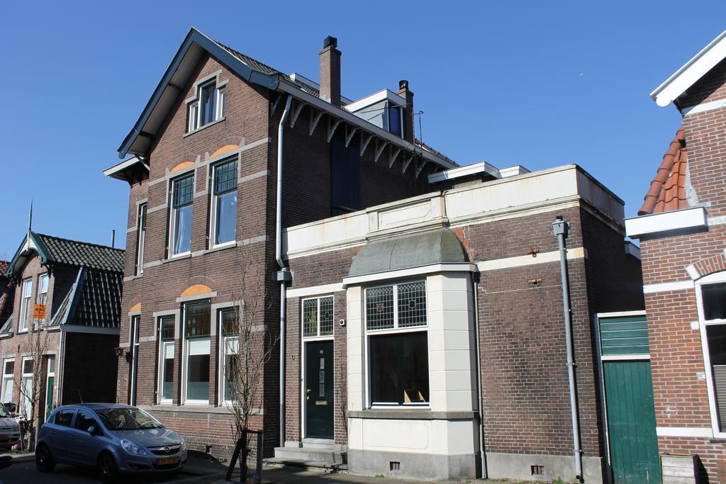 Bed & Breakfast De Verkadekamer 3*