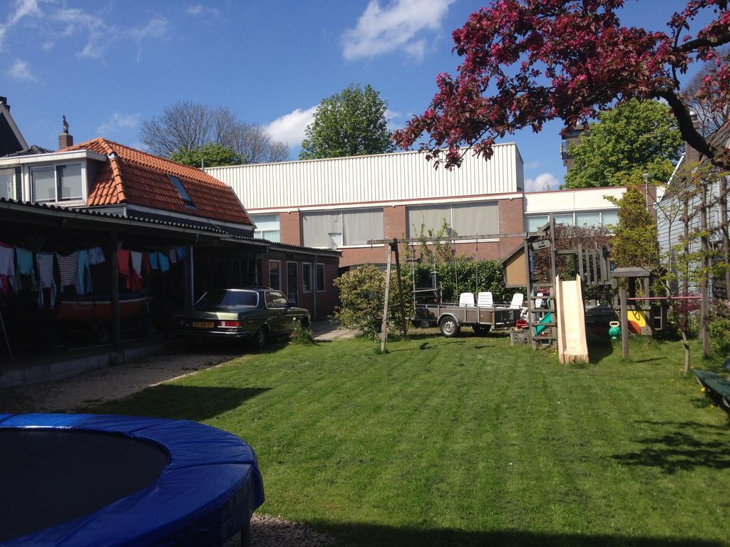 De Verkadekamer Bed & Breakfast Zaandam