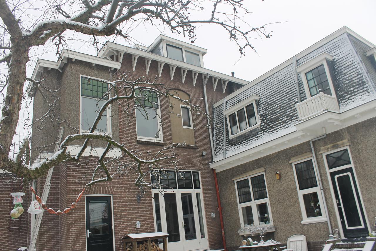 De Verkadekamer Bed & Breakfast Zaandam
